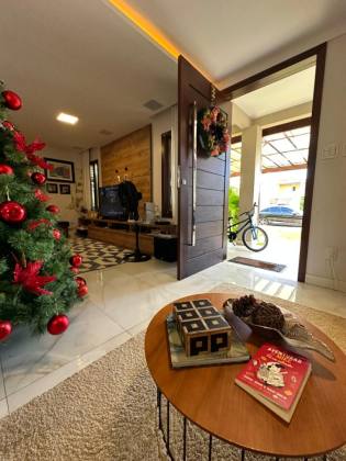 Casa no Condomínio Demerval Mattos – Exclusividade, Natureza e Localização Privilegiada na Atalaia