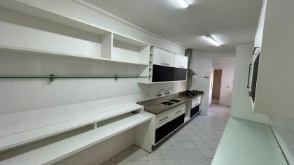 Mansão Nilton Fontes – Alto Padrão em Frente ao Parque da Sementeira