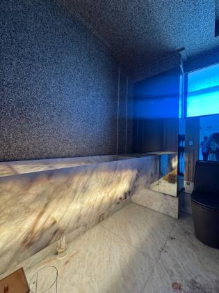 NOUVELLE / 420 METROS / 6 vagas .