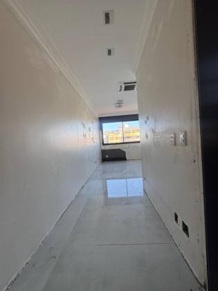 NOUVELLE / 420 METROS / 6 vagas .