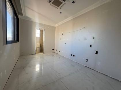 NOUVELLE / 420 METROS / 6 vagas .