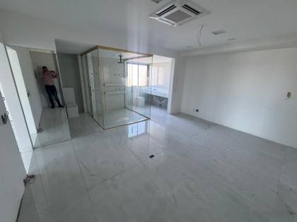 NOUVELLE / 420 METROS / 6 vagas .