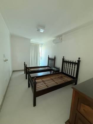 CASA DE ALTO PADRÃO