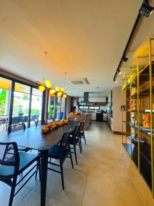 CASA DE ALTO PADRÃO