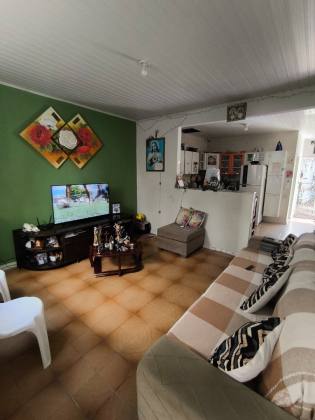 Excelente Casa Próximo a Av. coelho e Campos