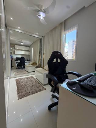 Apartamento reformado no Jardins de Londres | 111m² | Sombra total.