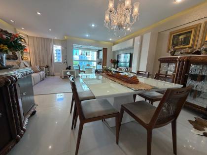 Apartamento reformado no Jardins de Londres | 111m² | Sombra total.