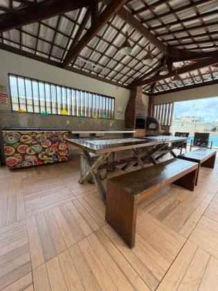 Vale dos Lagos | 156m² | 4 Quartos | Jardins