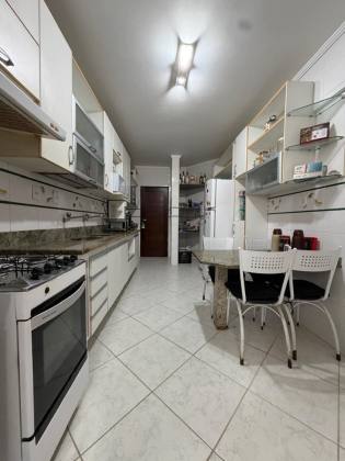 Vale dos Lagos | 156m² | 4 Quartos | Jardins