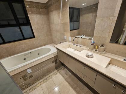 Mansão Paul Cezanne | 330m² | 4 Suítes