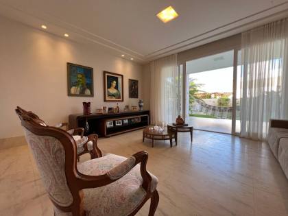 Condomínio Park Ville | 1.014m² de Terreno | 464m² Construídos