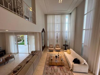 Condomínio Park Ville | 1.014m² de Terreno | 464m² Construídos