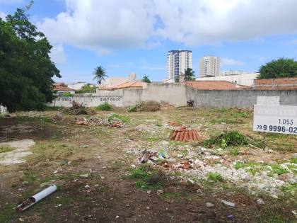 Área à Venda na Atalaia | 1.050m² | Excelente Potencial Comercial e Residencial
