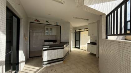 Cobertura Duplex à Venda | Vista Permanente para a Beira-Mar