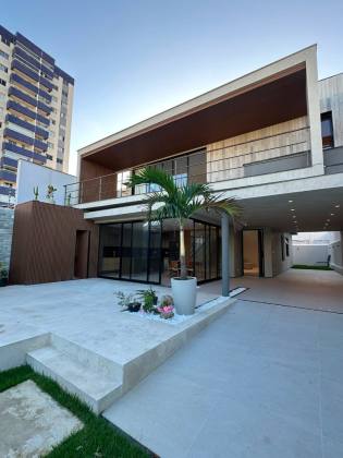 Casa de Alto Padrão à Venda na Atalaia | 400m² | 3 Suítes | Porteira Fechada – Aracaju
