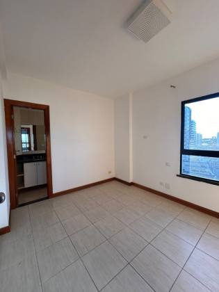 APARTAMENTO À VENDA NO MANSÃO OCTÁVIO MARTINS PENALVA | 214m² | 3 SUÍTES | 13 DE JULHO – ARACAJU