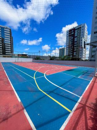 APARTAMENTO REFORMADO À VENDA NO MANSÃO ROBERTO CONSTÂNCIO VIEIRA | 220m² | ANDAR ALTO | JARDINS – ARACAJU