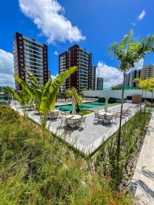APARTAMENTO REFORMADO À VENDA NO MANSÃO ROBERTO CONSTÂNCIO VIEIRA | 220m² | ANDAR ALTO | JARDINS – ARACAJU