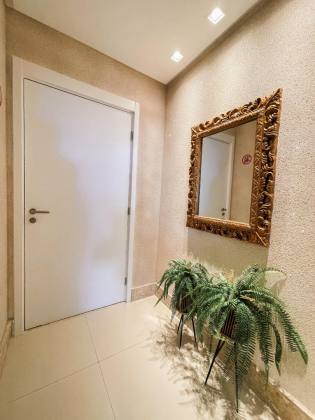 APARTAMENTO REFORMADO À VENDA NO MANSÃO ROBERTO CONSTÂNCIO VIEIRA | 220m² | ANDAR ALTO | JARDINS – ARACAJU