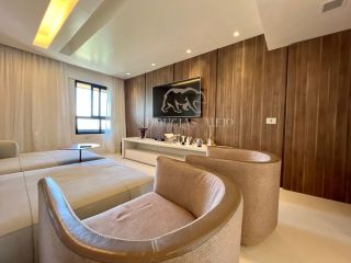 Mansão Saint Laurent / 13 de julho / Beira Mar