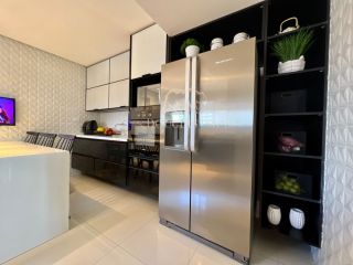 Mansão Saint Laurent / 13 de julho / Beira Mar