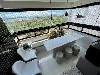 Mansão Saint Laurent / 13 de julho / Beira Mar