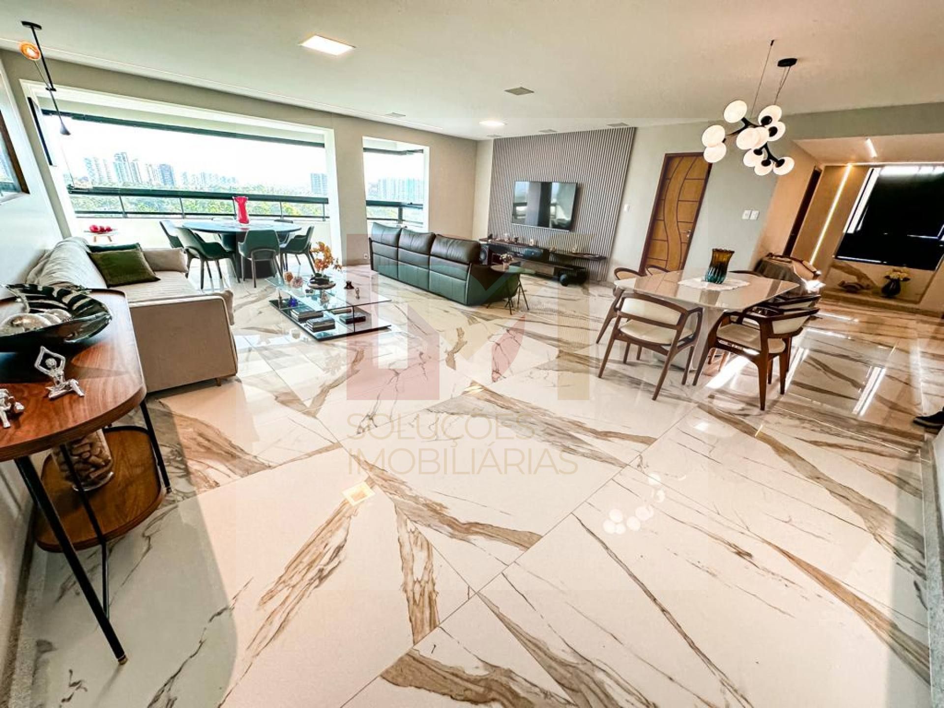 Apartamento Para Vender com 3 quartos 3 suítes no bairro Jardins em Aracaju