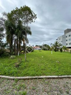 Imóvel bem localizado para construção de Prédio