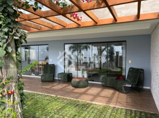 Excelente Casa com Vista Mar na Bacia da Vovó – Penha/SC
