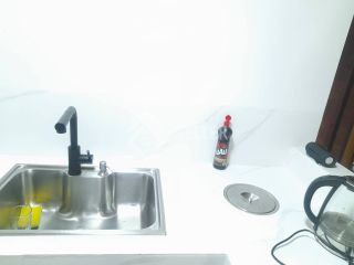 Casa com Edícula em Terreno Amplo – 300m² | 3 Quartos (1 Suíte) | Garagem Coberta para 2 Carros
