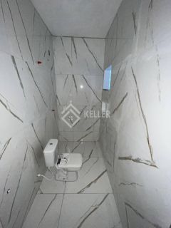 Geminado moderno com 2 quartos, sendo 1 suíte, acabamento impecável e localização privilegiada!