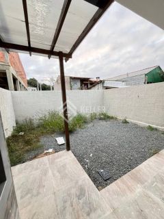 GEMINADO MODERNO COM SUÍTE, CHURRASQUEIRA E AMPLO ESPAÇO EXTERNO!