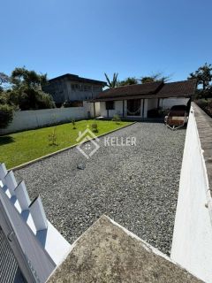 TERRENO + CASA À VENDA EM ARMAÇÃO — PENHA/SC