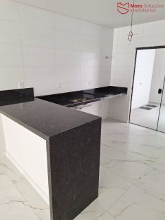 casa duplex que redefine o conceito de lar! Com 4 suítes luxuosas.