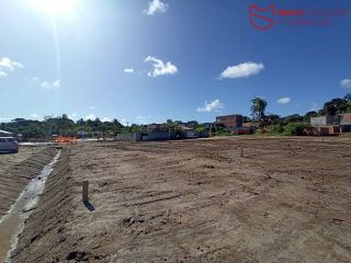 Lote / Terreno com 320m² em vida nova Lauro de Freitas.