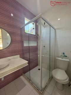 ? Casa de Esquina em Condomínio Fechado – Localização Privilegiada!