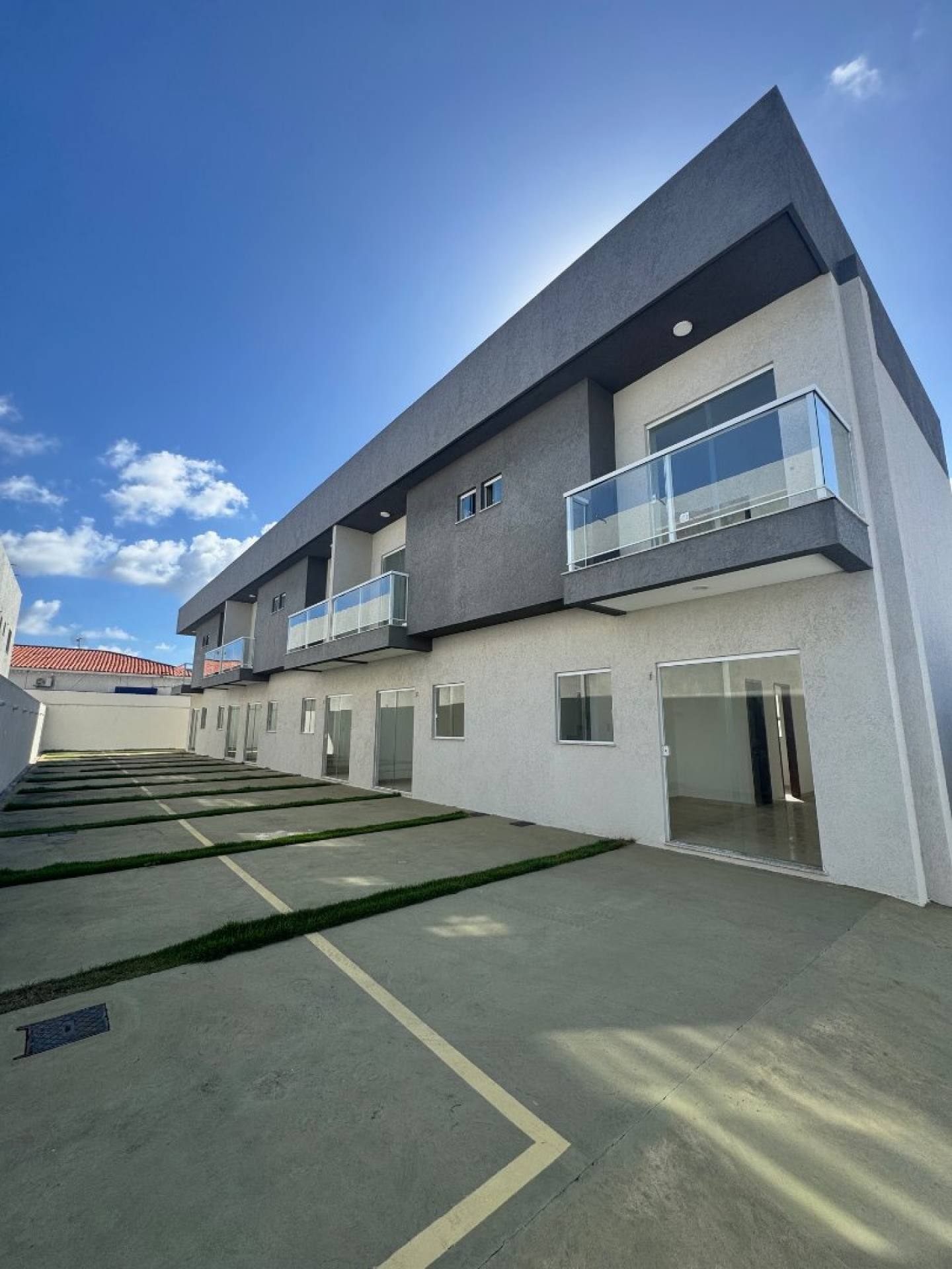 Duplex 3/4 próx ao parque shopping - Lauro de Freitas.