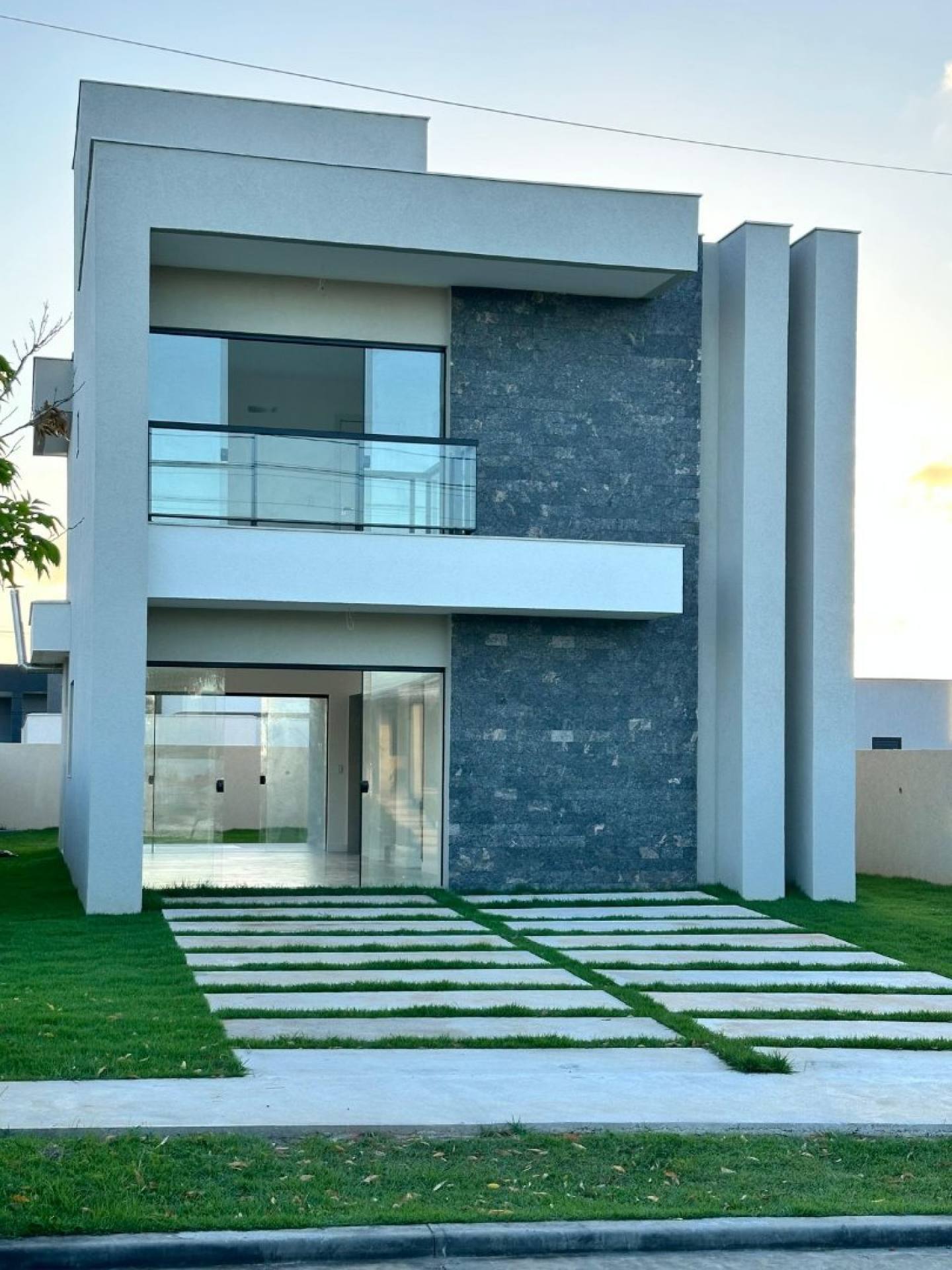 CASA 4/4 NO CONDOMÍNIO TERRAS ALPHAVILLE.