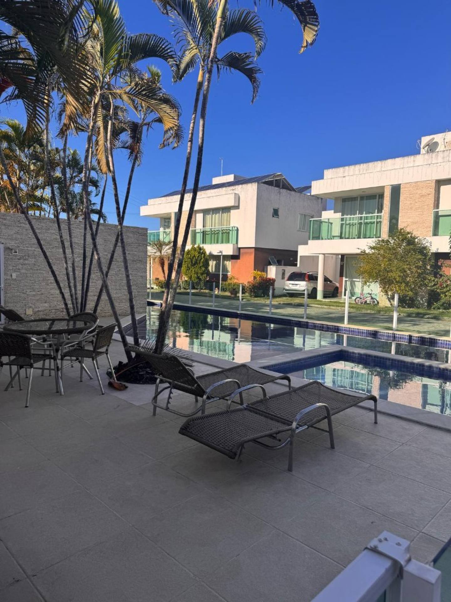 Descubra o seu novo lar no coração de Buraquinho!