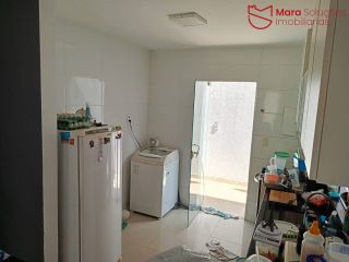 VENDA | Casa Solta - 4 Quartos - Próxima à Praia!