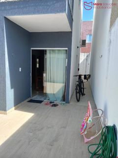 VENDA | Casa Solta - 4 Quartos - Próxima à Praia!