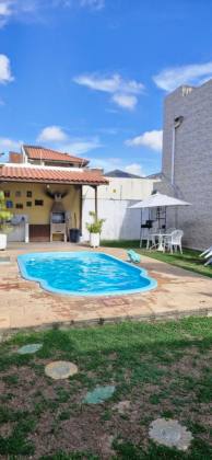 Casa para Venda em Lauro de Freitas/BA.