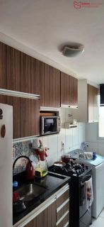 Vendo Apartamento • R$ 200.000,00.