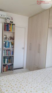 Apartamento com 2/4 sendo suite, á venda no cond. Bosque da Aldeia.