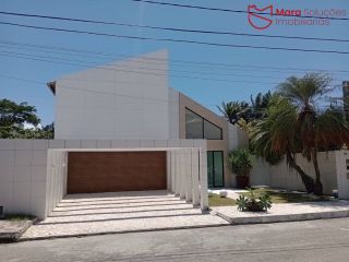 Casa de Cond. á Vender com 3/4, 2 suítes em Buraquinho.