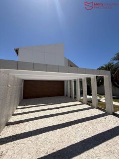 Casa de Cond. á Vender com 3/4, 2 suítes em Buraquinho.