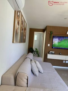 Casa de cond. á venda 2/4, sendo 1 suíte, em abrantes.
