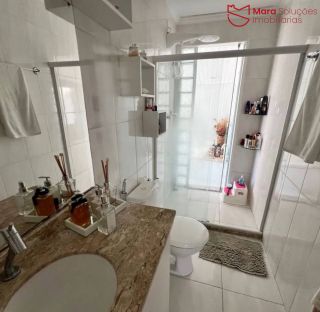 Casa de condomínio á venda com 4/4, sendo 1 suíte no Residencial Safira.