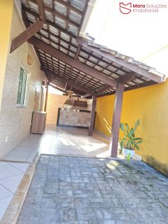 Casa em Buraquinho com 3 suítes | Buraquinho | R$ 1.150.000,00.