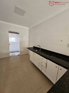Casa a venda em Ipitanga dentro de condomínio!